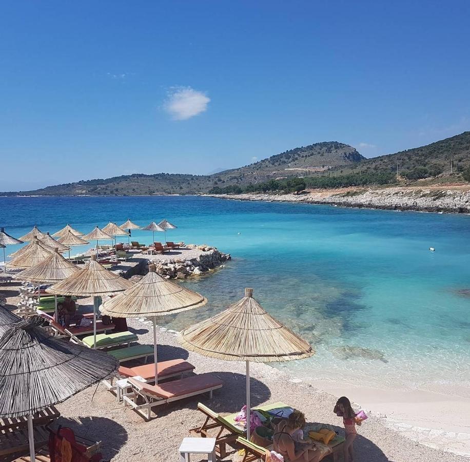Soare Hotel Ksamil Exterior photo