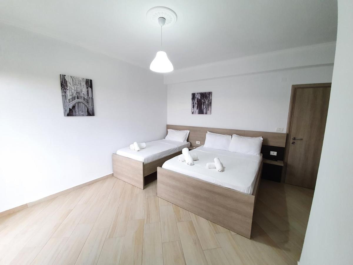 Soare Hotel Ksamil Exterior photo