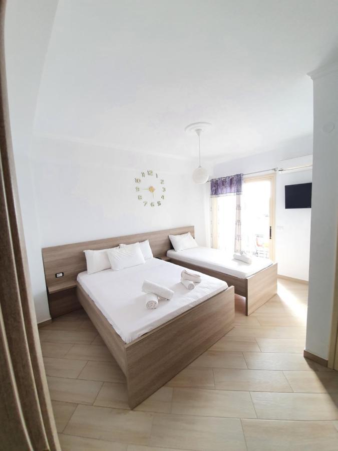 Soare Hotel Ksamil Exterior photo